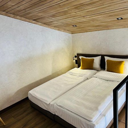 Chalet Crepdechine Hotel Bukovel Exterior photo