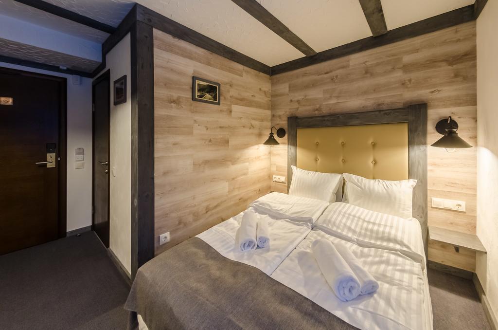 Chalet Crepdechine Hotel Bukovel Exterior photo